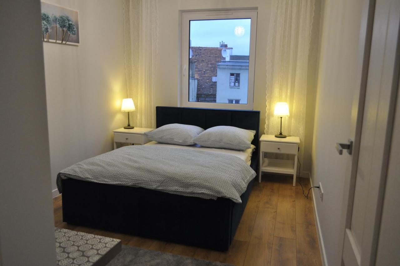 Apartament W Centrum Grünberg Exterior foto